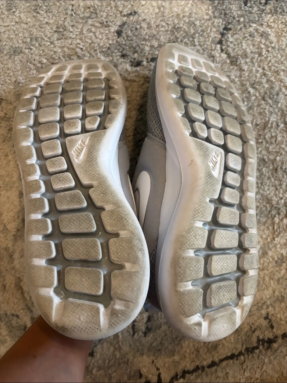 Nike roshe two wolf grey Men’s 9.5